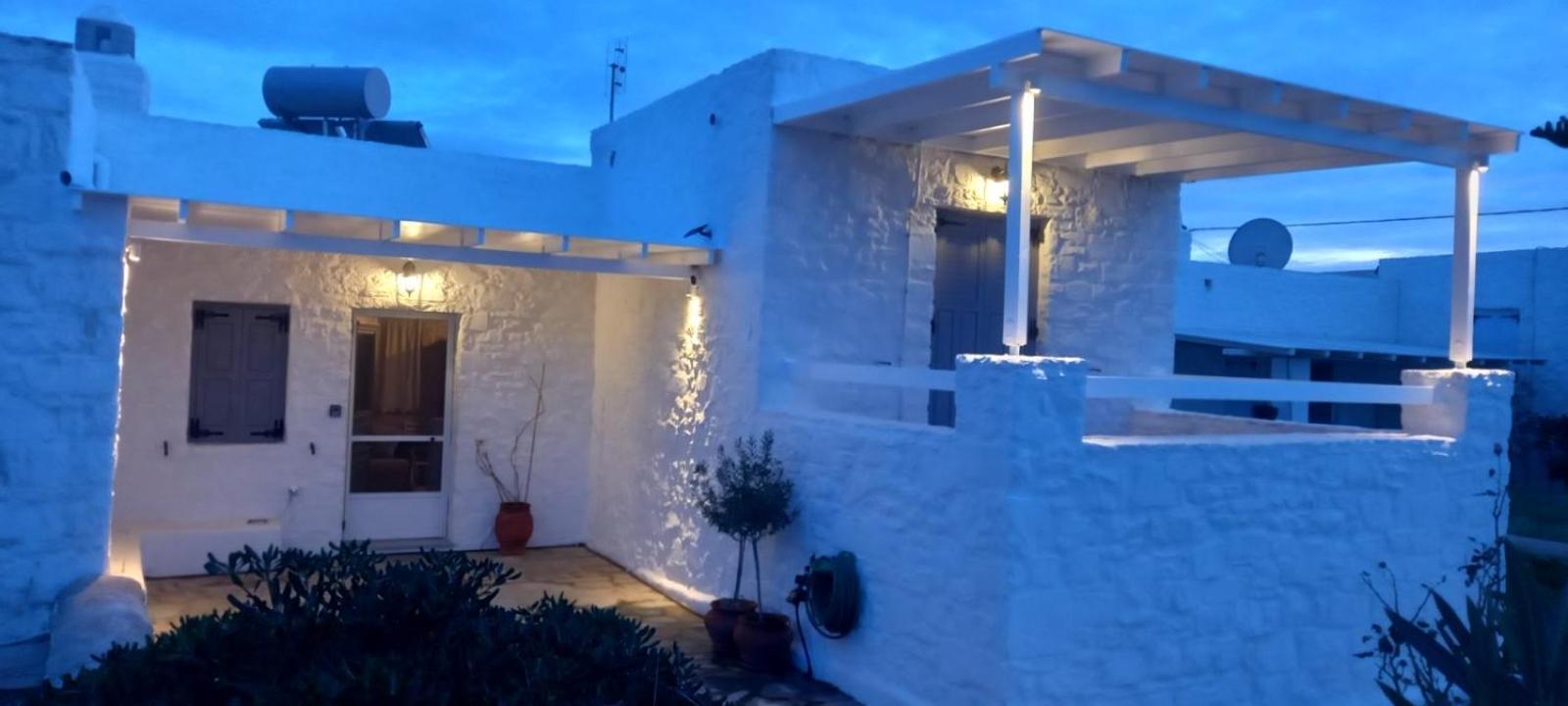 Aretousa Residence In Naoussa, Paros Buitenkant foto